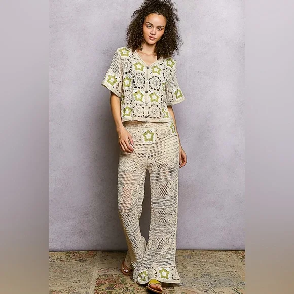 POL Openwork Crochet Flare Pants with Contrast Star